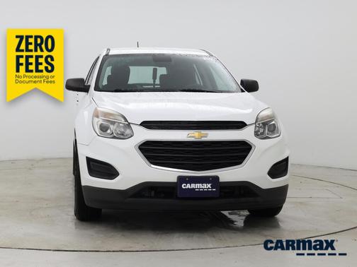White 2017 Chevrolet Equinox LS