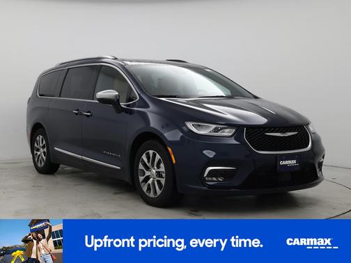 2023 Chrysler Pacifica Hybrid Pinnacle