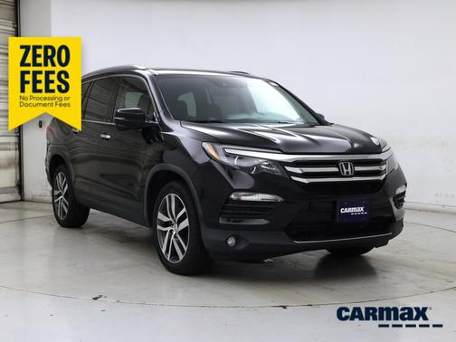 Black 2016 Honda Pilot Touring