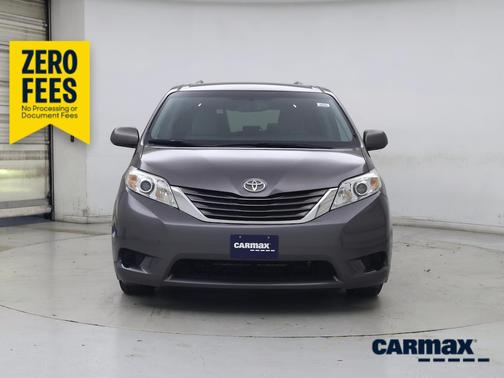Gray 2015 Toyota Sienna LE