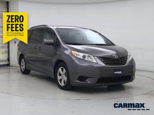 Gray 2015 Toyota Sienna LE
