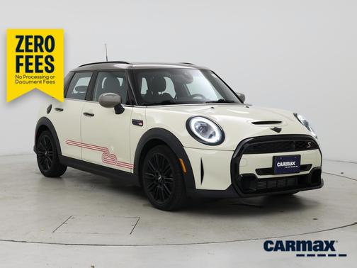 White 2023 MINI Hardtop S