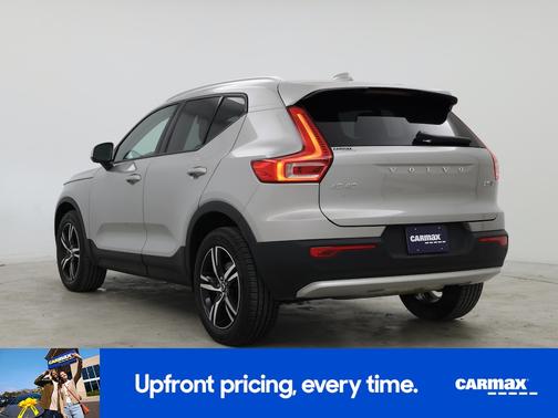 2023 Volvo XC40 B5 Core