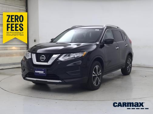 Black 2019 Nissan Rogue SV
