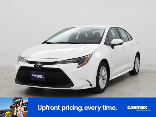 White 2020 Toyota Corolla LE