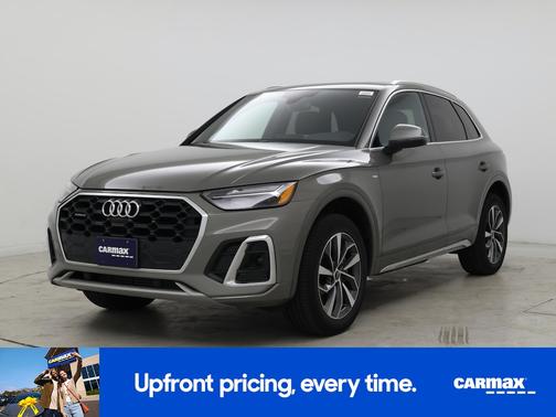 Gray 2023 Audi Q5 Premium Plus