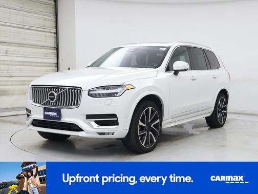 2023 Volvo XC90 B6 Plus