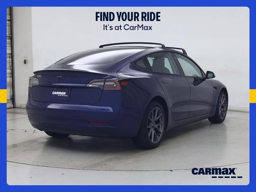 Blue 2023 Tesla Model 3