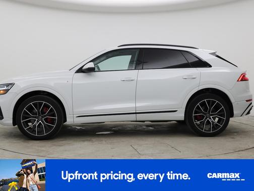 White 2023 Audi Q8 Premium Plus
