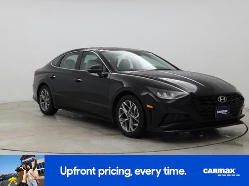 Black 2023 Hyundai SONATA SEL