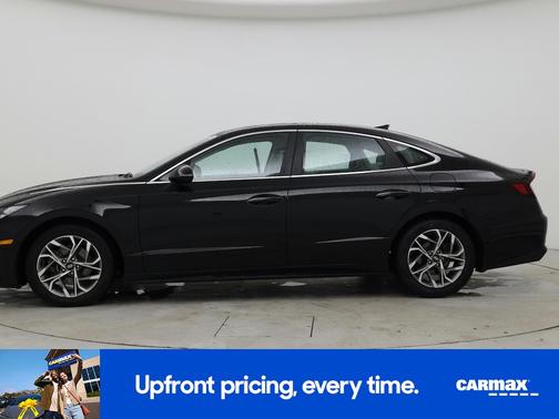 Black 2023 Hyundai SONATA SEL