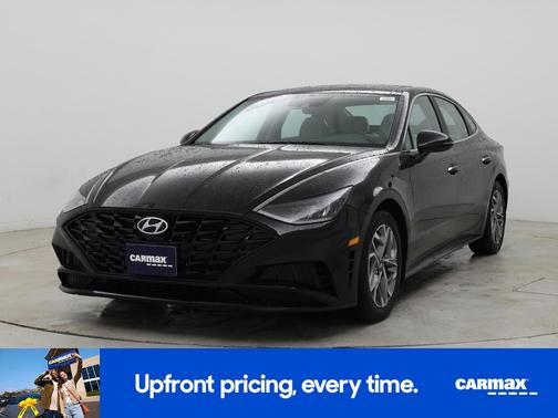 Black 2023 Hyundai SONATA SEL