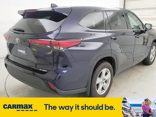 2021 Toyota Highlander LE