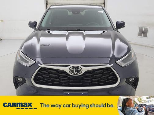 2021 Toyota Highlander LE