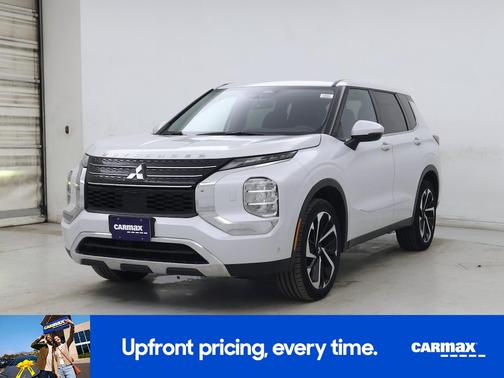 2022 Mitsubishi Outlander ES