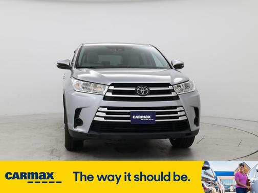 2017 Toyota Highlander LE
