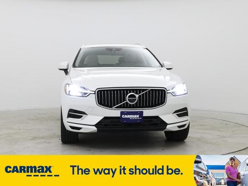 2019 Volvo XC60 Recharge Plug-In Hybrid T8 Inscription