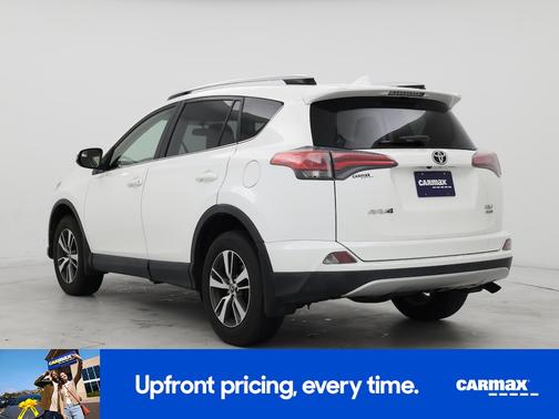 White 2016 Toyota RAV4 XLE