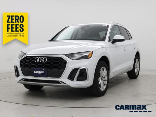 White 2023 Audi Q5 S-Line Premium