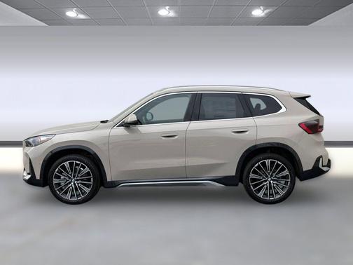 Dune Grey Metallic 2026 BMW X1 xDrive28i