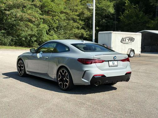 Brooklyn Grey Metallic 2027 BMW 430 i xDrive