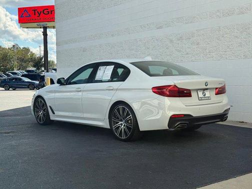 2019 BMW 540 540i