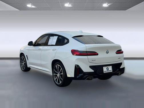 Alpine White 2022 BMW X4 xDrive30i