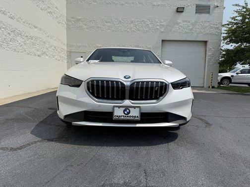 2024 BMW i5 eDrive40