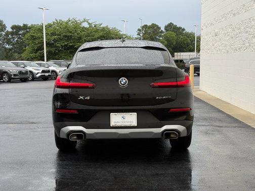 2024 BMW X4 xDrive30i