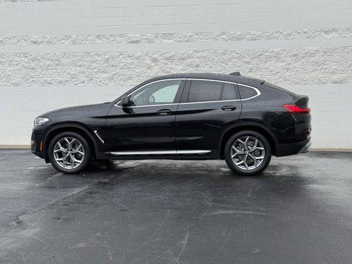 2024 BMW X4 xDrive30i