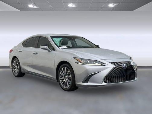 2021 Lexus ES 300h Base