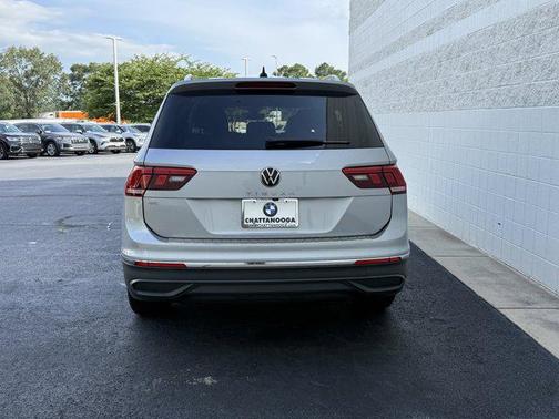 2022 Volkswagen Tiguan 2.0T SE