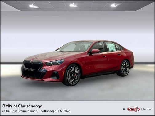 Vegas Red Metallic 2026 BMW 530 530i