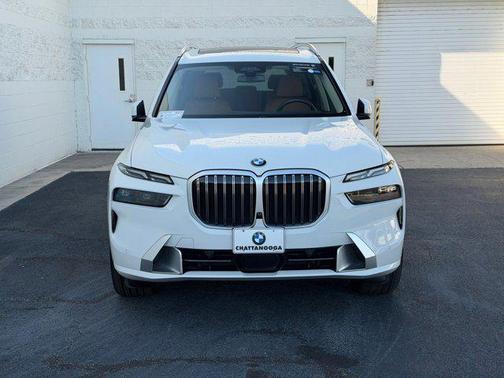 White 2026 BMW X7 xDrive40i