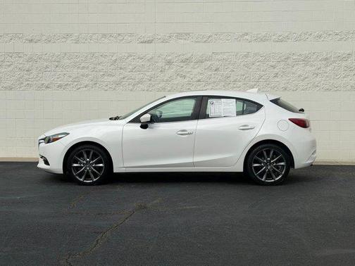 2018 Mazda Mazda3 Touring