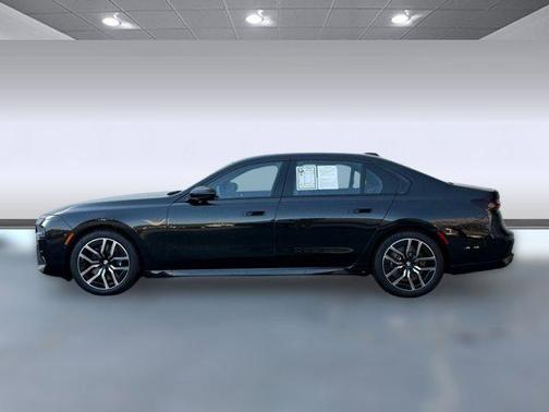Black Sapphire Metallic 2024 BMW 760 xDrive