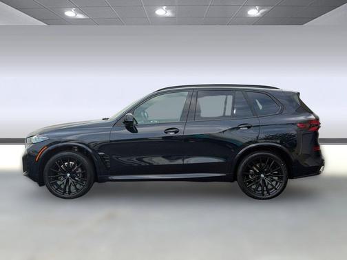 Carbon Black Metallic 2026 BMW X5 sDrive40i