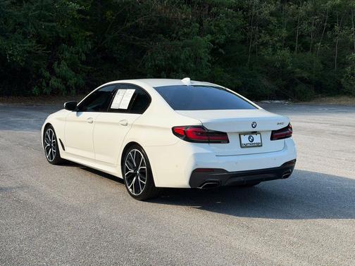 Alpine White 2021 BMW 540 540i