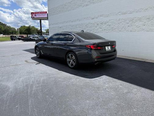 2021 BMW 530 xDrive