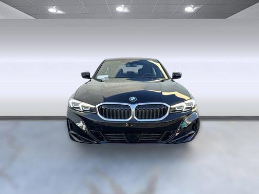 2025 BMW 330 i