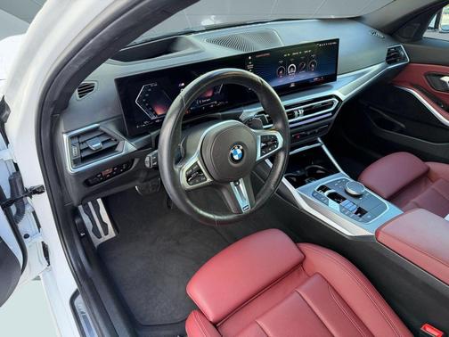 Alpine White 2023 BMW 330 330i
