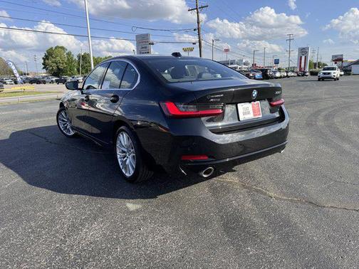 2024 BMW 330 i xDrive