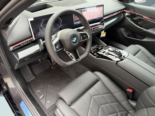 Dark Graphite Metallic 2027 BMW 530 i xDrive