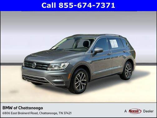Platinum Gray Metallic 2019 Volkswagen Tiguan 2.0T SE 4MOTION