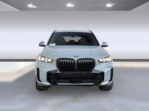 Brooklyn Grey Metallic 2026 BMW X5 xDrive40i