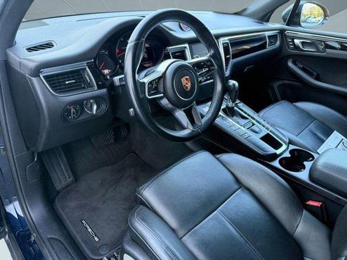 2018 Porsche Macan Sport Edition