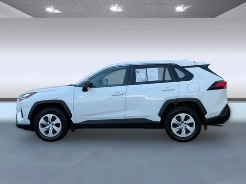 Ice Cap 2024 Toyota RAV4 LE