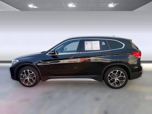 Black Sapphire Metallic 2022 BMW X1 xDrive28i