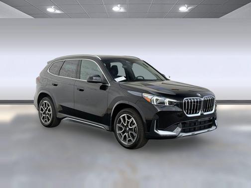 Jet Black 2026 BMW X1 xDrive28i