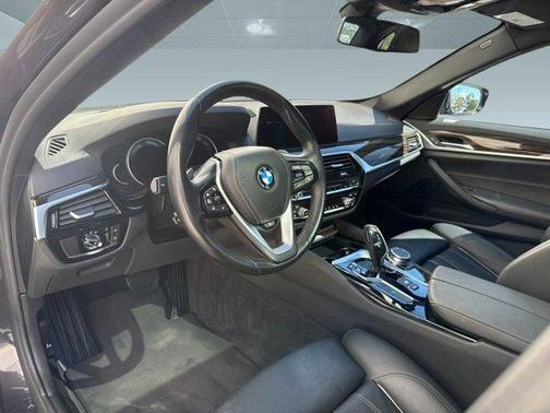 2019 BMW 530 xDrive